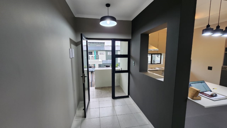 To Let 3 Bedroom Property for Rent in Waterval East North West